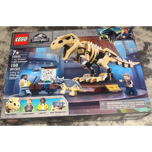 LEGO Jurassic World T. Rex Dinosaur Fossil Exhibition Building Set (NWT) - Picture 1 of 2